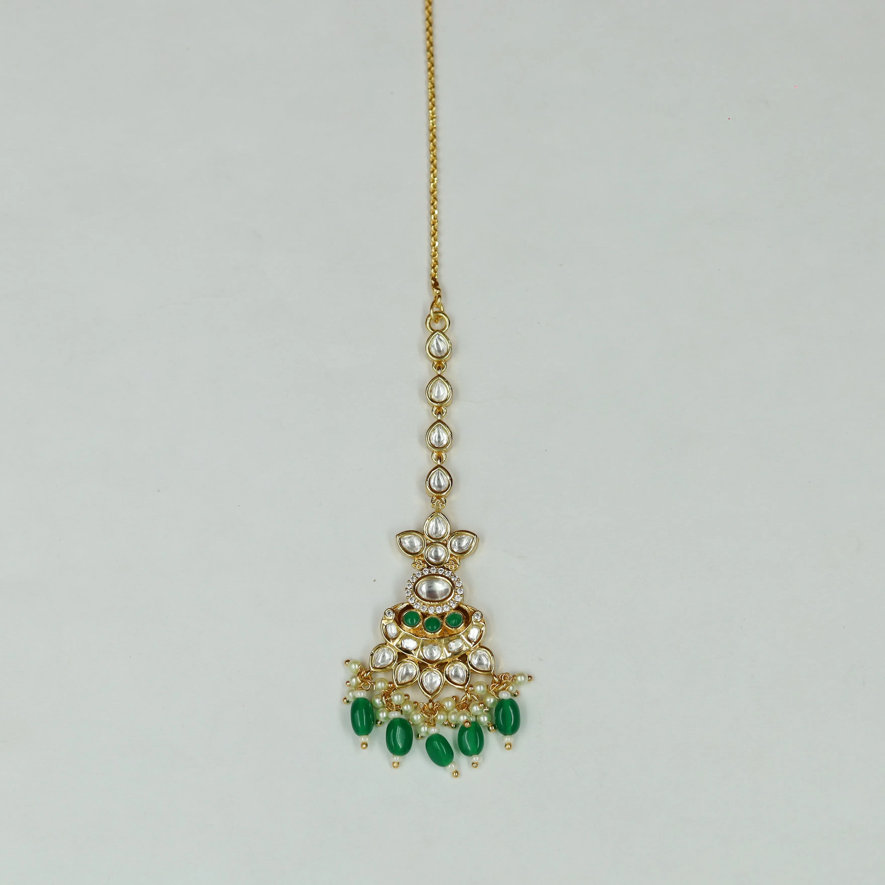 Round Neck Kundan Necklace Set 12172-28